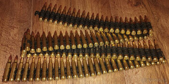 Znehodnotený nábojový pás NATO 5,56x45