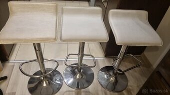 Barové stoličky