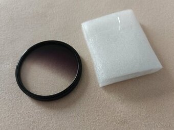 Predám grad. šedý filter 77mm - 1