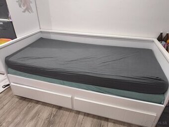Rozťahovacia posteľ