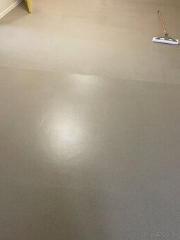 Profesionálna polymerizácia a obnova vinylových podláh