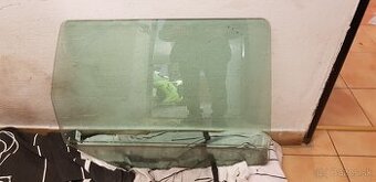 Okno Jeep Grand Cherokee