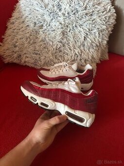 Nike Wmns Air Max 95 LX (veľkosť 39)