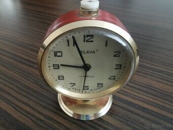 Sláva, sovietský budík-funkčný