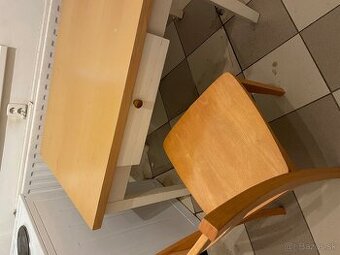 KUCHYNSKY STOL + STOLICKY