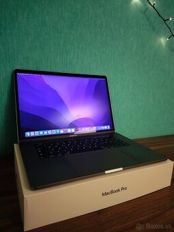 Apple MacBook Pro 15 2016 – i7 / 16GB / 512GB
