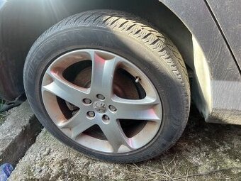 5x108 r17 Peugeot 407