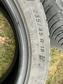 4x Zimné pneumatiky - 235/45 R18