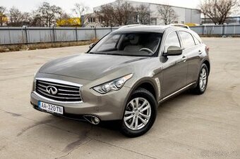 Infiniti FX37 4X4