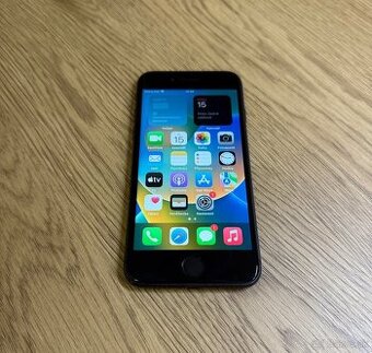 Predám - Apple iPhone 8 256GB čierny pekný stav
