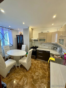 REZERVOVANÝ-EXKLUZÍVNY, 3 IZBOVÝ BYT,58M2, KOTRÁDOVA, PREŠOV
