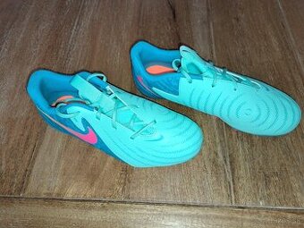 Kopačky Nike PHANTOM 38,5