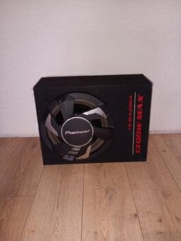 Subwoofer