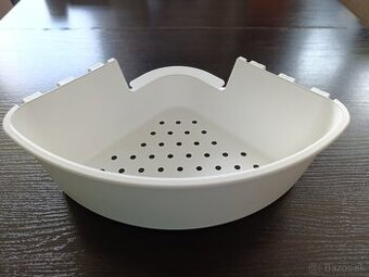 Kupelnova rohova policka IKEA TISKEN