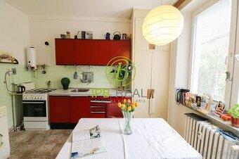Veľký, priestranný 3-izb. byt na Belehradskej ul. v BA-Nové