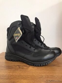 turistická obuv 45, vibramová/ goratex. obuv