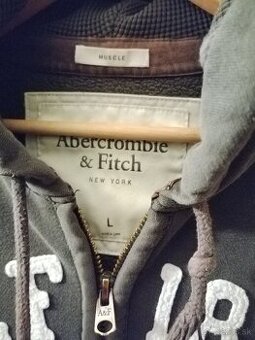 Abercrombie &, Fitch - 1