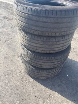 Predám letné pneumatiky Michelin 235/65r17
