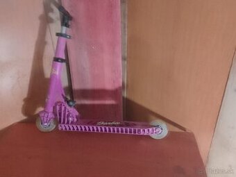 Detska kolobezka Barbie - 1