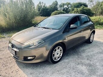 Fiat Bravo 1.4 T – poctivé km, zachovalý interiér, 2010