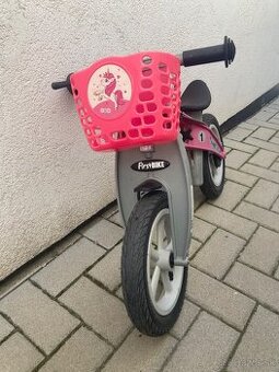 Ružové First bike odrážadlo s košíkom