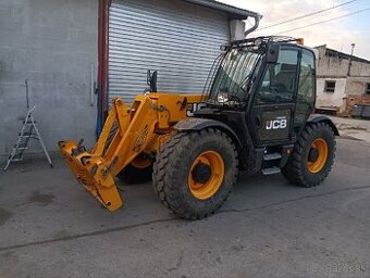 JCB 541-70