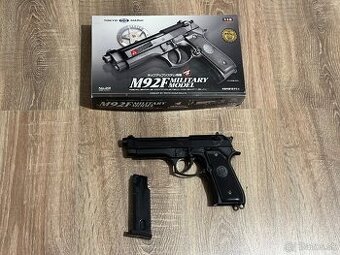 Krátka airsoftová zbraň m9