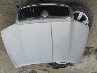 Kapota Škoda Superb 1