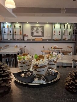 Čašník/ Čašníčka