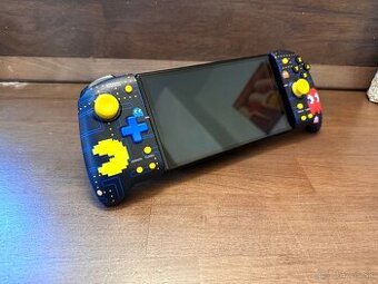 Pacman Hori Split Pad Pro pre Nintendo switch