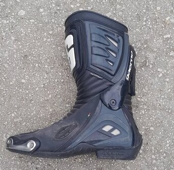 VYMENIM Gaerne 99e čižmy topánky Made in Italy pár krát obut