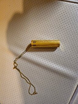 Starý zapaľovač dámsky