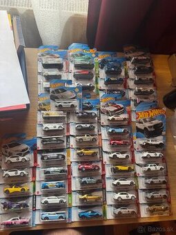 Hot Wheels 54ks