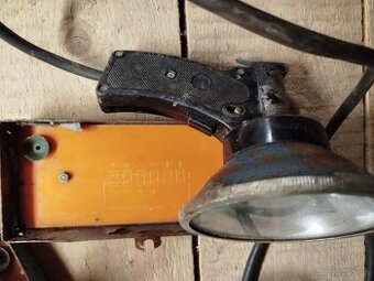 staré lampy do veterána