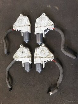 motorček okna Superb 2