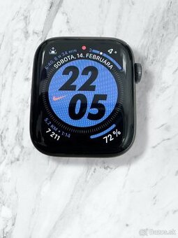 Apple Watch 5 44mm - Black