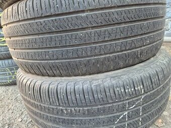 Predam celorocne pneu 255/55R20 Pirelli