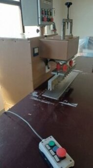 HF - 5000 od ELKON, použitá svářečka na plasty, r.v. 2006