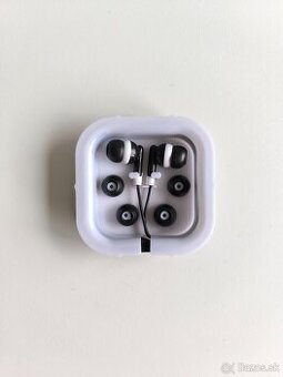 nové slúchadlá so šnúrou - konektor 3,5mm jack