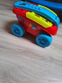 Mega Bloks vozík - 1