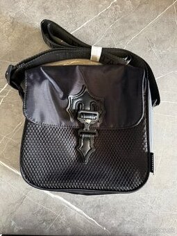 Trapstar Irongate T Cross Bag Black