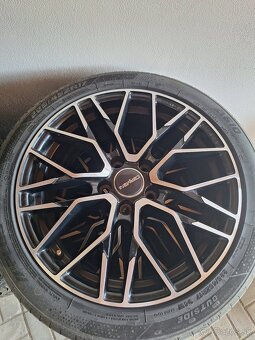 Predám ALU Disky s Pneu 5x112 r17.