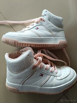 Tenisky Tommy Hilfiger veľ 32