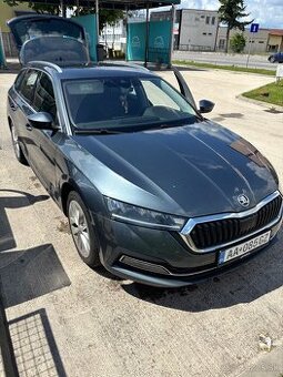 Škoda Octavia Combi 2.0 TDI DSG Style