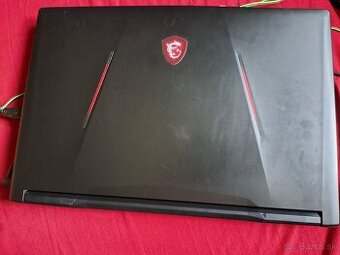 MSI GL73 8RE