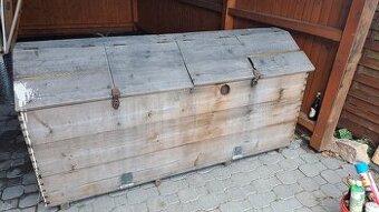 Truhlica na obilie/múku