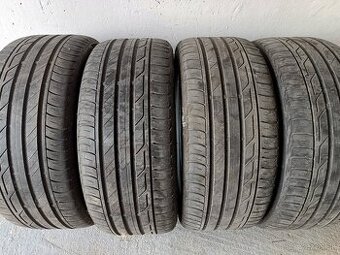 225/40 R18 letne