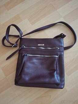 Crossbody kabelka