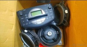 Toyota rav4 rádio + reproduktory