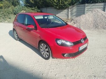 Predám golf 6 1.2 tsi